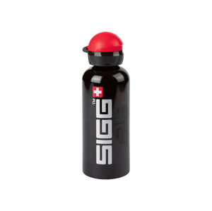 SIGG Fľaša na pitie Nature, 0,6 l (čierna)